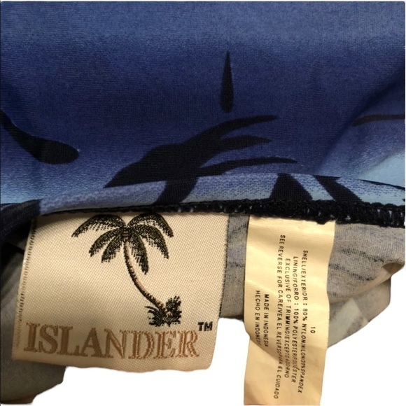 Islander swimsuit hawaiian tropical One Piece Swimsuit - Picture 6 of 6